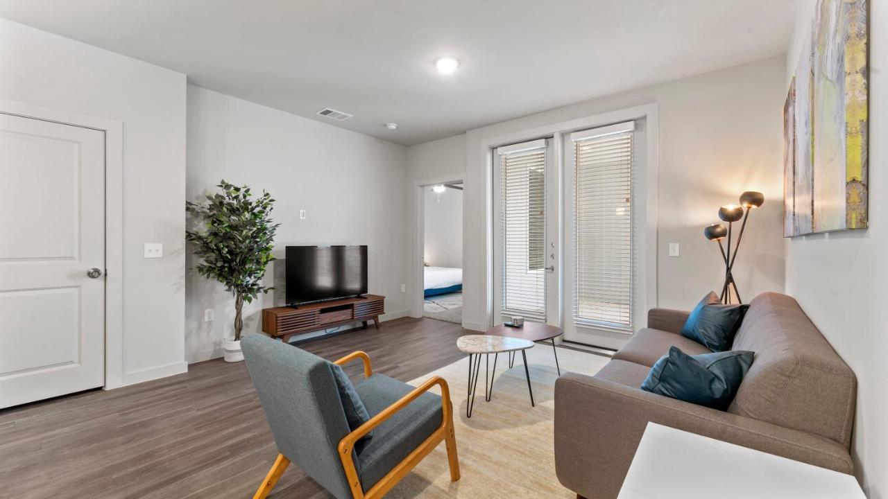 Apartament Luxury Central Apts - Free Parking, Gym, Fast Wifi Austin Zewnętrze zdjęcie
